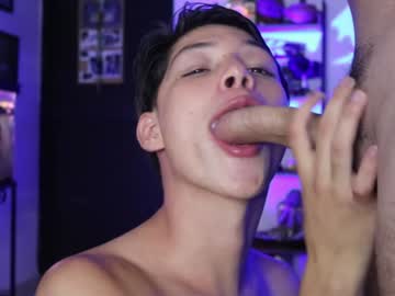 webcam man morgan_hiller live cam image #11010659