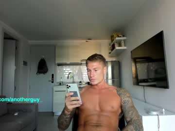 webcam man anotherguyonyourscreen live cam image #4954774