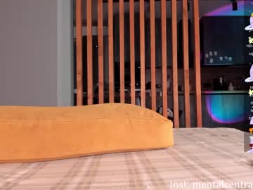 webcam girl honey_pinkgreen live cam image #7198674