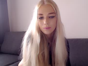 webcam girl pervyblonde live cam image #4019415