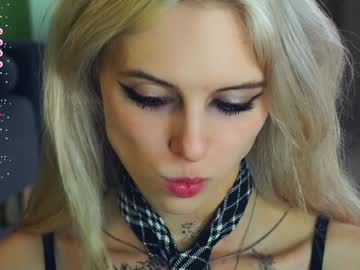 webcam girl audreycarvin live cam image #10422302