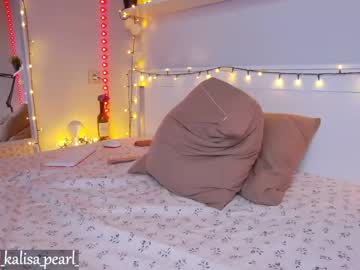 webcam girl kalisa_pearl live cam image #1388175