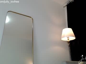 webcam girl jully_lov live cam image #9050773
