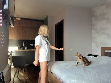 webcam girl feraleyes live cam image #7425903