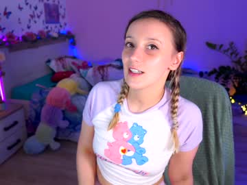 webcam girl juicyandthepussyblvd live cam image #2268111