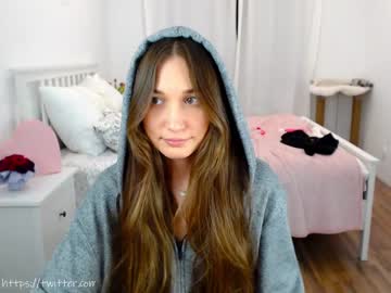 webcam girl ambertan1 live cam image #8590346