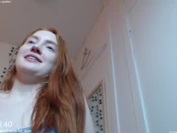 webcam girl dominiquemystique live cam image #1487961