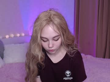 webcam girl little__princesss1 live cam image #1245994