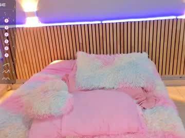webcam girl little_effy18 live cam image #8647616