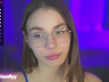 webcam girl hoolybunny live cam image #4341205