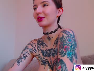 webcam girl alyssa_fabulous live cam image #3911357
