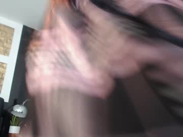 webcam girl annaliese_bach live cam image #4348917