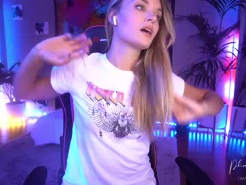 webcam girl phoenix_taylor live cam image #685262