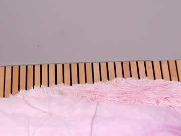 webcam girl little_effy18 live cam image #9590868