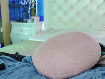 webcam girl cateyes_19 live cam image #5449163