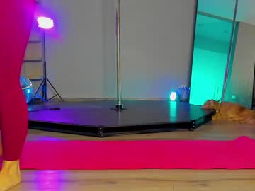 webcam girl _meganmeow_ live cam image #6887222