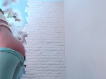 webcam girl mazzanti_ live cam image #8168375