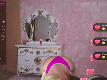 webcam girl welcome2pleasureland live cam image #4225292