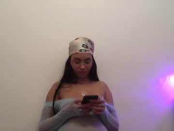 webcam girl dreamloverzee live cam image #8474473