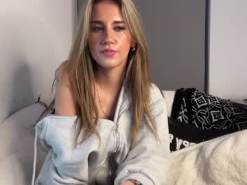 webcam girl anderson_lily live cam image #7376262