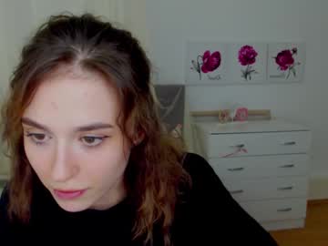 webcam girl mollynerd live cam image #2069677