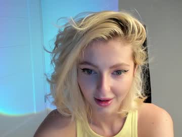 webcam girl yournaughtymiss live cam image #4207885