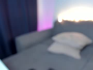 webcam girl alica_quinn live cam image #10084493