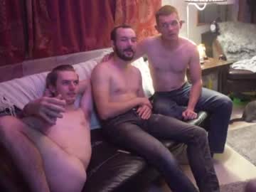 webcam man hollandhousestudios live cam image #1268898