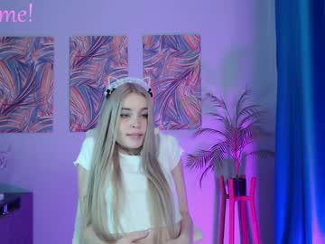 webcam girl lina_mask live cam image #3679906