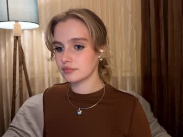 webcam girl cute_siberian_girl live cam image #9113588