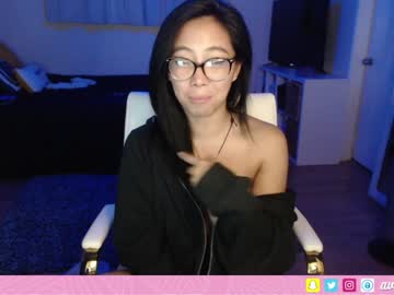 webcam girl avarosey live cam image #3748595