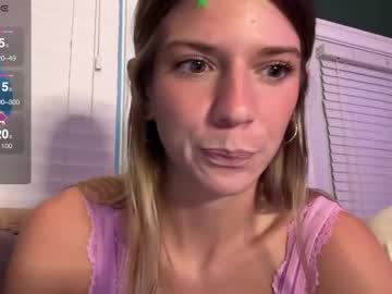 webcam girl oliviahansleyy live cam image #10046729
