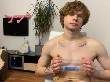 webcam man eitanhere live cam image #11414825