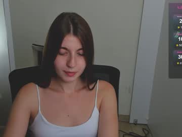 webcam girl stacy_cy live cam image #10266438