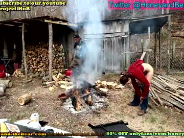 webcam couple honeyand_thebear live cam image #4291767