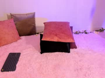 webcam girl one_more_cum live cam image #10226714