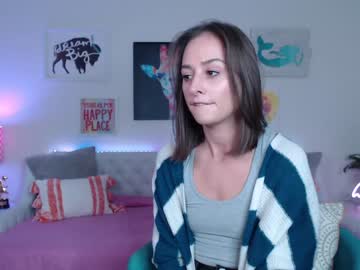 webcam girl holihurricane live cam image #3625248