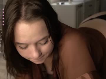 webcam girl erline_may live cam image #9901477