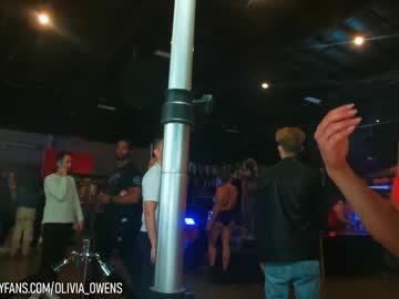 webcam girl oliviaowens live cam image #7356348