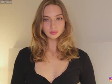 webcam girl sleepsteep live cam image #3383382