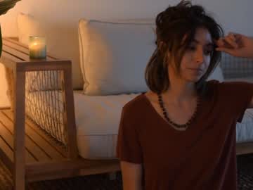 webcam girl lizmreow live cam image #1410661