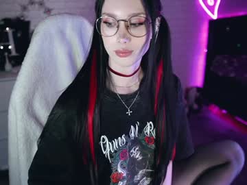 webcam girl uindi live cam image #12073068