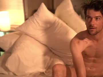 webcam man charlieonline live cam image #531939