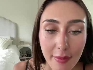 webcam girl sashabooxx live cam image #11007242