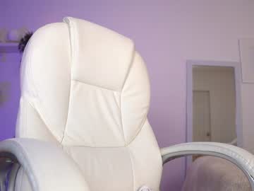 webcam girl ashley_jones9 live cam image #8880280