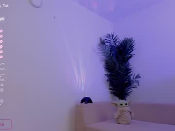 webcam girl gigi_ulala live cam image #6213358
