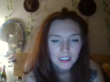 webcam girl moonlitcurrent live cam image #11670779
