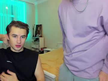 webcam man purple_gang live cam image #960839