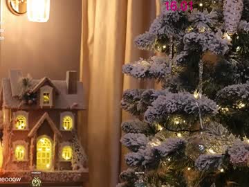 webcam girl lissa_meooow live cam image #11603313