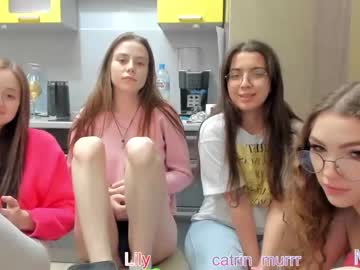 webcam girl 1i1ypa1mer live cam image #8074450